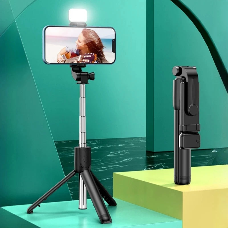 Experience in motion ™ Monopod Remote Shutter